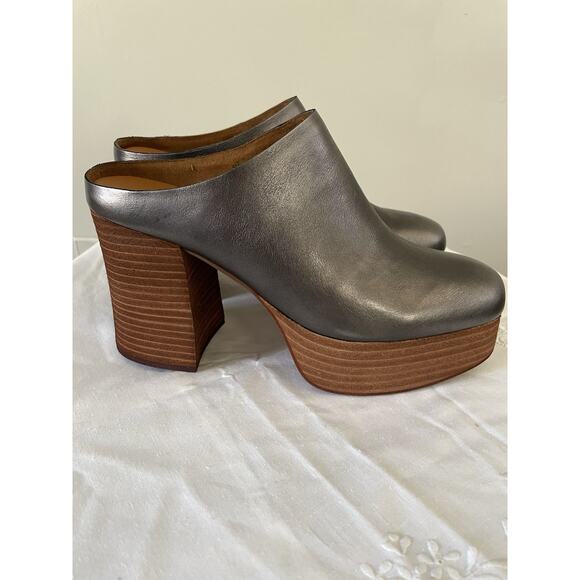 Kork-Ease Silver Veronica Heeled Clog Platform Mule Shoes Women's Sz 8 NEW - Picture 6 of 11